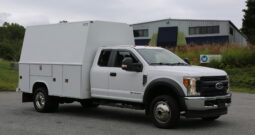 2017 Ford F-550, Extended Cab, 6.7 Diesel, 4WD, 11′ Reading Enclosed Service Body