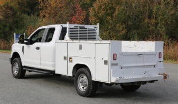 2019 Ford F-350 Service Truck, 4WD, 117k Miles, 9′ Reading Utility Bed, V8, 1 Owner full