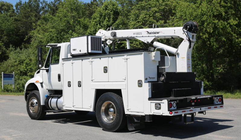 2015 International 4400, Cummins Diesel, Under CDL, Maintainer 10k 25′ Crane, Compressor, Drawers, 237k Miles full