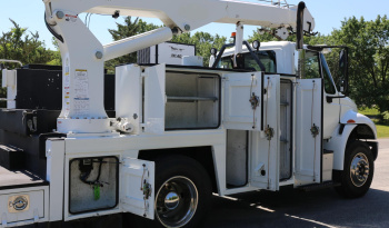 2015 International 4400, Cummins Diesel, Under CDL, Maintainer 10k 25′ Crane, Compressor, Drawers, 237k Miles full