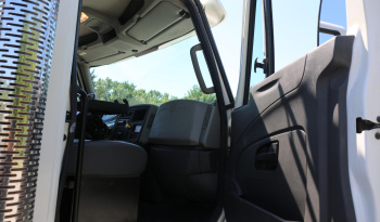2015 International 4400, Cummins Diesel, Under CDL, Maintainer 10k 25′ Crane, Compressor, Drawers, 237k Miles full