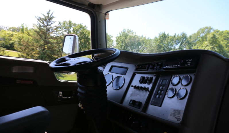2016 Kenworth T370 Mechanics Truck, PX9 350HP, Allison Auto, Air Ride Rear, 10k Autocrane, Miller Big Blue Welder, 230k Miles full