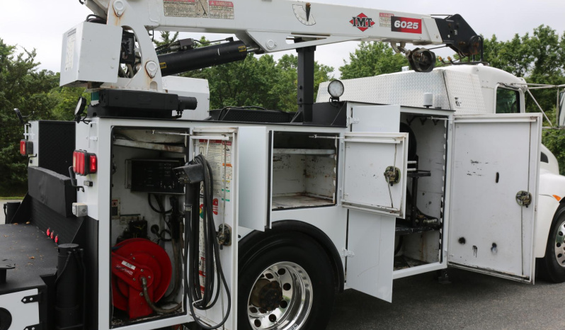 2010 Kenworth T370 Service Truck, 11′ IMT Dominator Bed, 6025 IMT Crane, Compressor, CTech Drawers, 8.3 PX8, 60k Miles and 5k Hours full