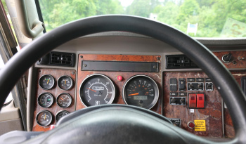 2008 Kenworth T300, 14′ Summit Mechanics Bed, 10620 Summit Crane, PX8, Manual, 302k Miles full