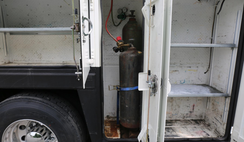 2017 International 4400, Cummins 6.7, Allison Auto, Under CDL, Maintainer 11′ Service Bed, 10,000 Crane, Compressor, Drawers full