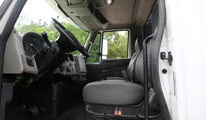 2017 International 4400, Cummins 6.7, Allison Auto, Under CDL, Maintainer 11′ Service Bed, 10,000 Crane, Compressor, Drawers full