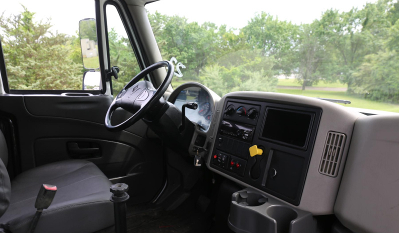 2017 International 4400, Cummins 6.7, Allison Auto, Under CDL, Maintainer 11′ Service Bed, 10,000 Crane, Compressor, Drawers full