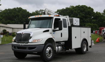 2019 International MV106, Extended Cab, Cummins Diesel, 12621 Crane, Air Ride, 160k Miles full