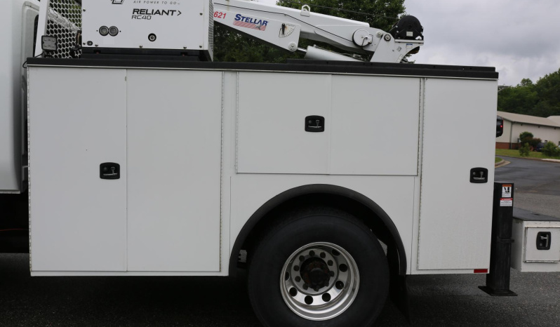 2019 International MV106, Extended Cab, Cummins Diesel, 12621 Crane, Air Ride, 160k Miles full