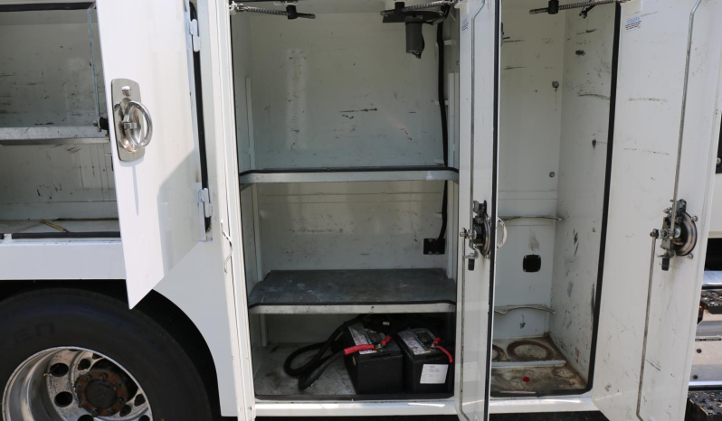 2018 International 4400, Under CDL, Cummins Diesel, Allison Auto, Air Ride Rear, STI 11′ Service Bed, Tiger 11k Crane full