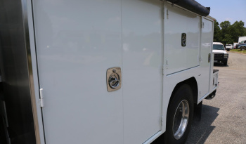 2018 International 4400, Under CDL, Cummins Diesel, Allison Auto, Air Ride Rear, STI 11′ Service Bed, Tiger 11k Crane full