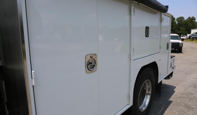 2018 International 4400, Under CDL, Cummins Diesel, Allison Auto, Air Ride Rear, STI 11′ Service Bed, Tiger 11k Crane full
