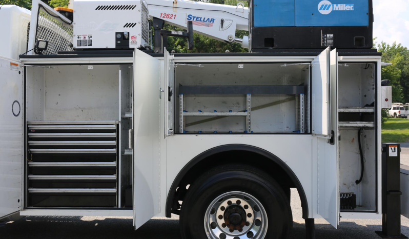 2018 International Mechanics Truck, Under CDL, Cummins Diesel, Air Ride Rear, Stellar 12621 Crane, Miller Welder, 151k Miles, 6k Hours full