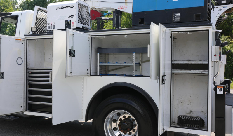 2018 International Mechanics Truck, Under CDL, Cummins Diesel, Air Ride Rear, Stellar 12621 Crane, Miller Welder, 151k Miles, 6k Hours full