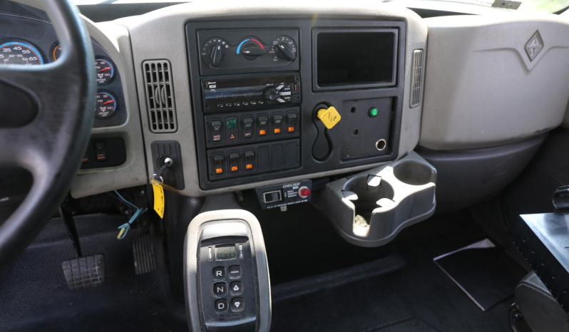 2018 International Mechanics Truck, Under CDL, Cummins Diesel, Air Ride Rear, Stellar 12621 Crane, Miller Welder, 151k Miles, 6k Hours full