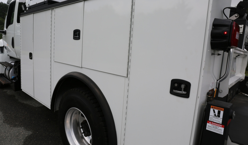 2019 International MV607 Extended Cab Service Truck, Cummins Diesel, Allison Auto, Air Ride, 170k Miles, Stellar 12621 Crane full