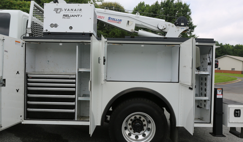 2019 International MV607 Extended Cab Service Truck, Cummins Diesel, Allison Auto, Air Ride, 170k Miles, Stellar 12621 Crane full
