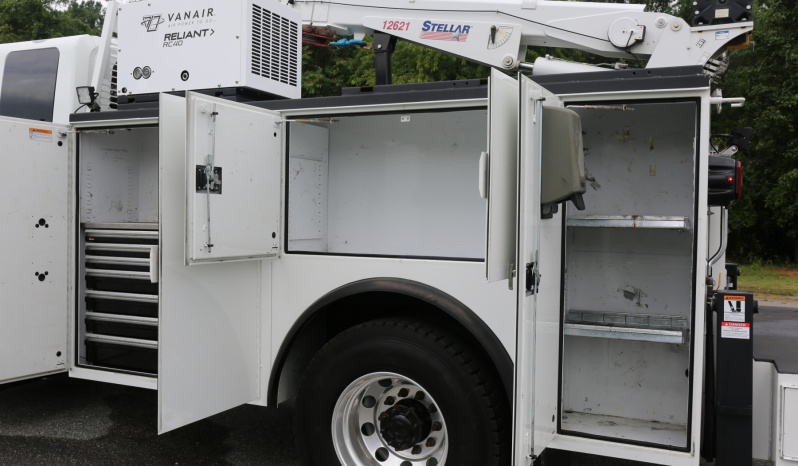 2019 International MV607 Extended Cab Service Truck, Cummins Diesel, Allison Auto, Air Ride, 170k Miles, Stellar 12621 Crane full