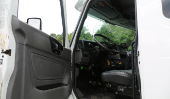 2019 International MV607 Extended Cab Service Truck, Cummins Diesel, Allison Auto, Air Ride, 170k Miles, Stellar 12621 Crane full