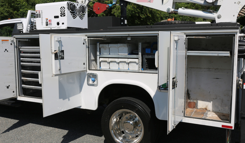 2019 Ford F-550 Mechanics Truck, Diesel, Stellar 7621 Crane, Compressor, Drawers, 200k Miles full