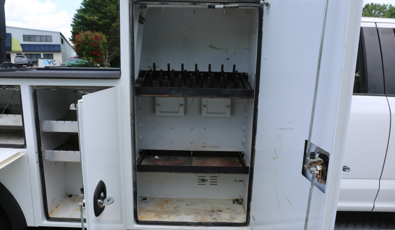 2020 Ford F-550 Extended Cab Service Truck, 4WD, Diesel, 11′ PalPro20 Mechanics Body, 4016 Palfinger Crane, 110k Miles full