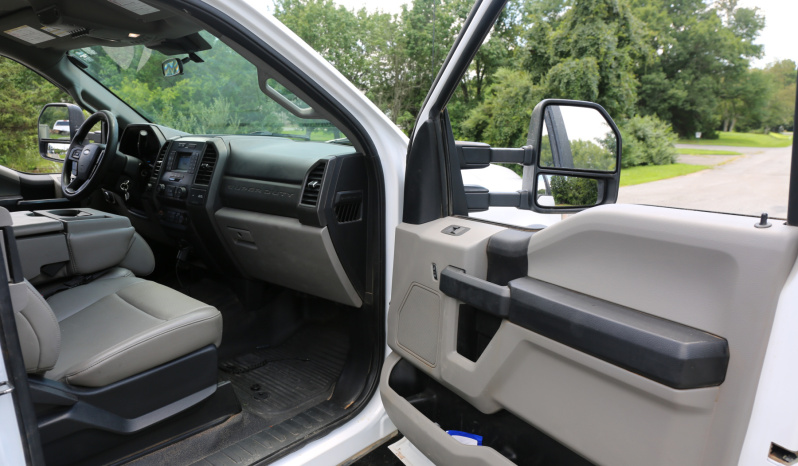 2020 Ford F-550 Extended Cab Service Truck, 4WD, Diesel, 11′ PalPro20 Mechanics Body, 4016 Palfinger Crane, 110k Miles full