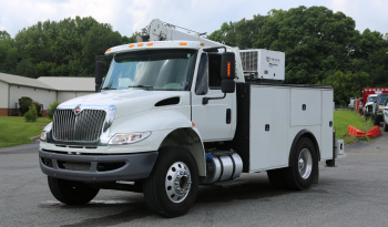 2018 International 4400 Service Truck, 6.7 Cummins, Under CDL, Air Ride, Stellar 12621 Crane, 255k Miles full