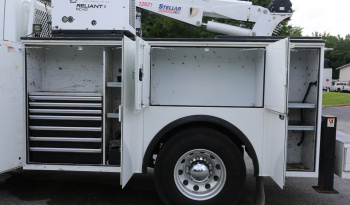 2018 International 4400 Service Truck, 6.7 Cummins, Under CDL, Air Ride, Stellar 12621 Crane, 255k Miles full