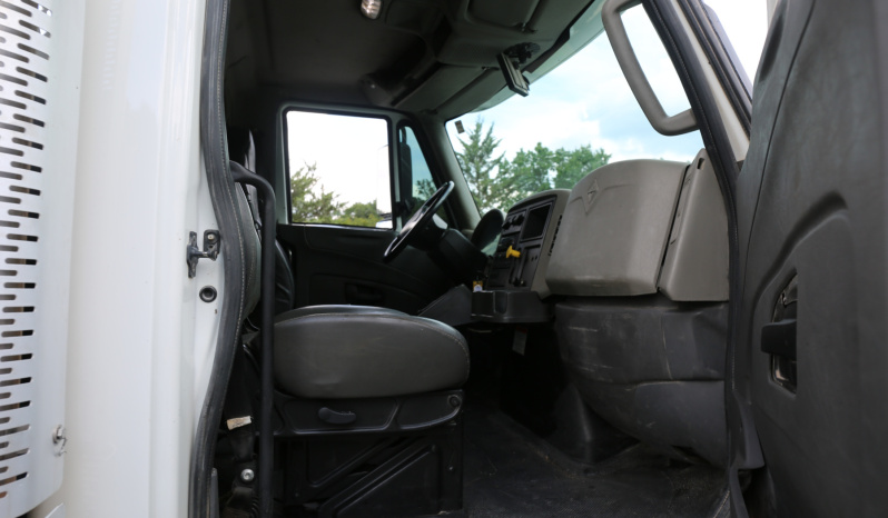 2018 International 4400 Service Truck, 6.7 Cummins, Under CDL, Air Ride, Stellar 12621 Crane, 255k Miles full