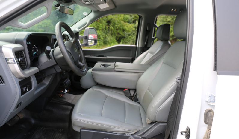 2023 Ford F-550 Mechanics Truck, Crew Cab, 4×4, 46k Miles, Stellar TMAX Service Bed, 7621 Crane, Compressor, Drawers full