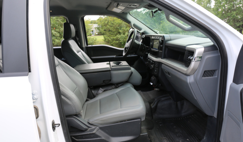 2023 Ford F-550 Mechanics Truck, Crew Cab, 4×4, 46k Miles, Stellar TMAX Service Bed, 7621 Crane, Compressor, Drawers full