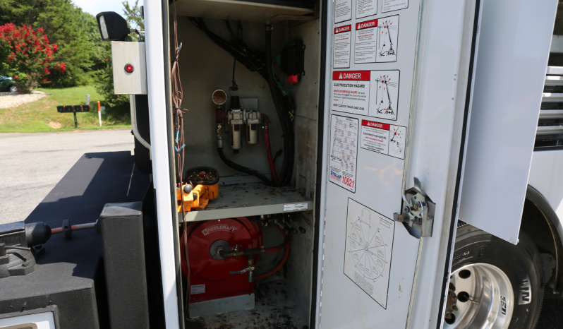 2011 Ford F750 Service Truck, Under CDL, 11′ Knapheide Mechanics Bed, Stellar 10621 Crane, Boss Compressor, Drawers, 238k Miles full
