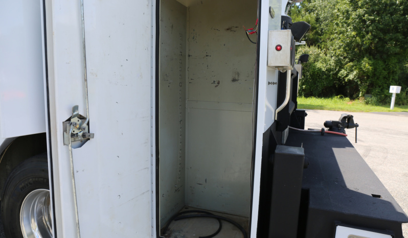 2011 Ford F750 Service Truck, Under CDL, 11′ Knapheide Mechanics Bed, Stellar 10621 Crane, Boss Compressor, Drawers, 238k Miles full