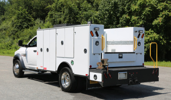 2018 Ram 5500 Cummins Diesel, 97k Miles, 4WD, Summit Lube Body, 4 120G Tanks, 11′ Bed full