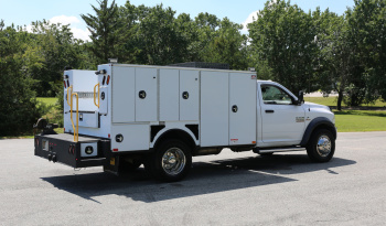 2018 Ram 5500 Cummins Diesel, 97k Miles, 4WD, Summit Lube Body, 4 120G Tanks, 11′ Bed full