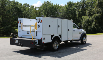 2018 Ram 5500 Cummins Diesel, 97k Miles, 4WD, Summit Lube Body, 4 120G Tanks, 11′ Bed full