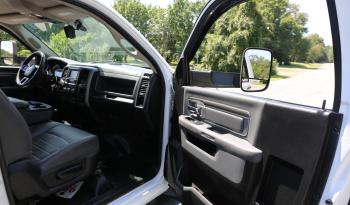 2018 Ram 5500 Cummins Diesel, 97k Miles, 4WD, Summit Lube Body, 4 120G Tanks, 11′ Bed full