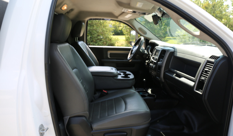 2018 Ram 5500 Cummins Diesel, 97k Miles, 4WD, Summit Lube Body, 4 120G Tanks, 11′ Bed full