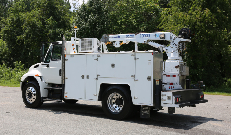 2006 International 4400, DT466, Eaton 10spd, 11′ Brutus Service Body, Maxilift 10,000 Crane, Compressor, Waste Tank, Drawers full