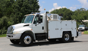 2006 International 4400, DT466, Eaton 10spd, 11′ Brutus Service Body, Maxilift 10,000 Crane, Compressor, Waste Tank, Drawers full