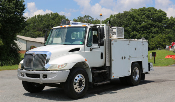 2006 International 4400, DT466, Eaton 10spd, 11′ Brutus Service Body, Maxilift 10,000 Crane, Compressor, Waste Tank, Drawers full