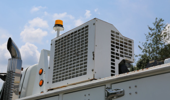 2006 International 4400, DT466, Eaton 10spd, 11′ Brutus Service Body, Maxilift 10,000 Crane, Compressor, Waste Tank, Drawers full