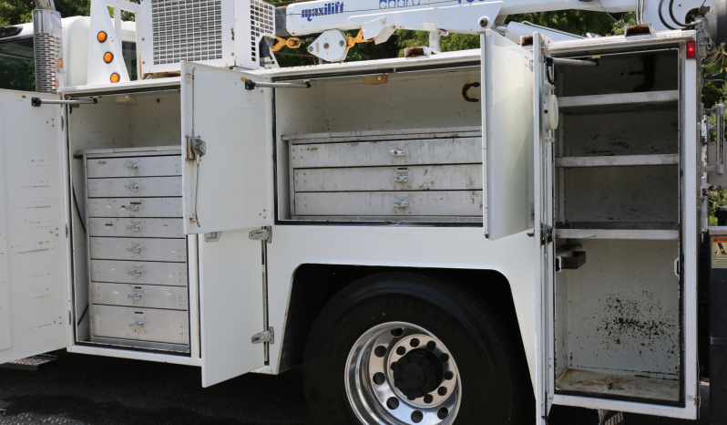 2006 International 4400, DT466, Eaton 10spd, 11′ Brutus Service Body, Maxilift 10,000 Crane, Compressor, Waste Tank, Drawers full