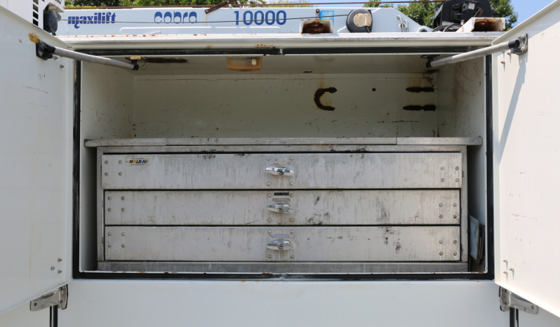 2006 International 4400, DT466, Eaton 10spd, 11′ Brutus Service Body, Maxilift 10,000 Crane, Compressor, Waste Tank, Drawers full