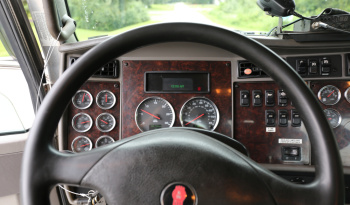 2017 Kenworth T370 Mechanics Truck, Paccar PX9 Diesel, TMAX 14′ Bed, Stellar 12630 Crane, 119k Miles, Eaton 8LL full