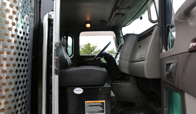 2017 Kenworth T370 Mechanics Truck, Paccar PX9 Diesel, TMAX 14′ Bed, Stellar 12630 Crane, 119k Miles, Eaton 8LL full