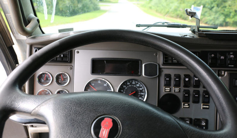 2019 Kenworth T270 Service Truck, Under CDL, Air Ride Rear, 138k Miles. 12k Autocrane, Miller Welder, Compressor full