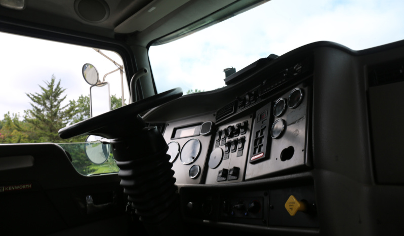 2019 Kenworth T270 Service Truck, Under CDL, Air Ride Rear, 138k Miles. 12k Autocrane, Miller Welder, Compressor full