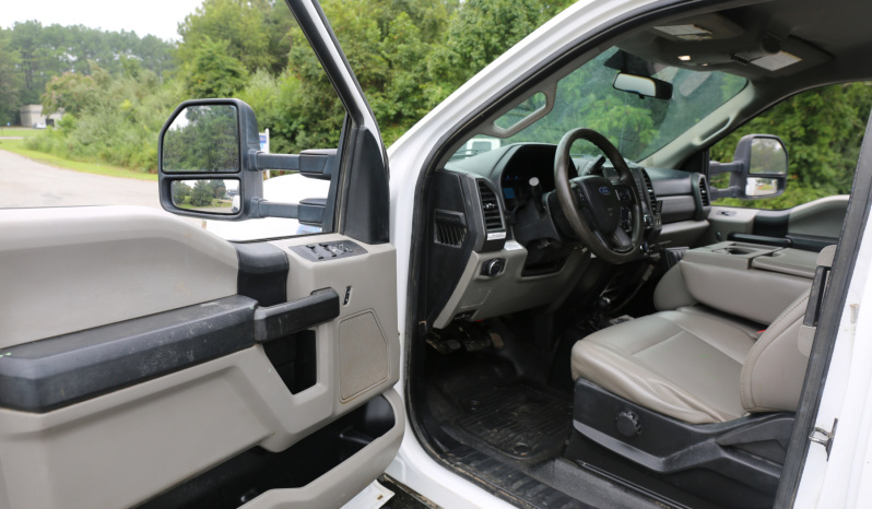 2019 Ford F-550 Service Truck, Stellar TMAX Mechanics Body, 7621 Crane, 106k Miles, 1 Owner, 4×4, Diesel full