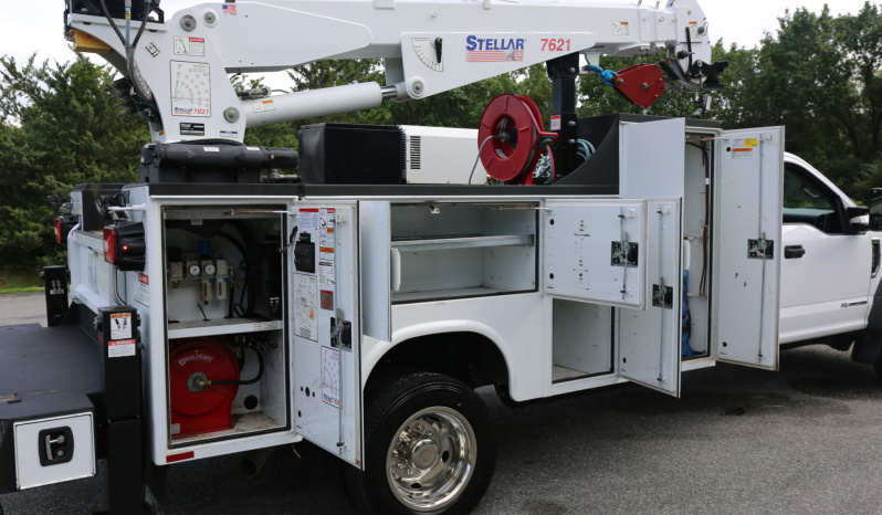 Pending Sale: 2020 Ford F-550 Extended Cab Service Truck, 150k Miles, 1 Owner, Stellar 7621 Crane, Drawers, Compressor full
